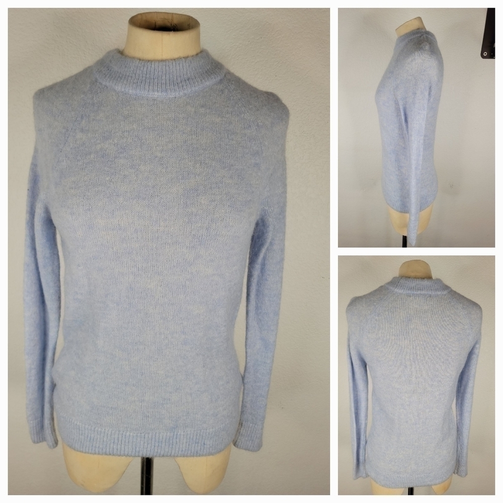 H&M Sweater Wool Mohair Sz XS Crewneck Fuzzy Blue